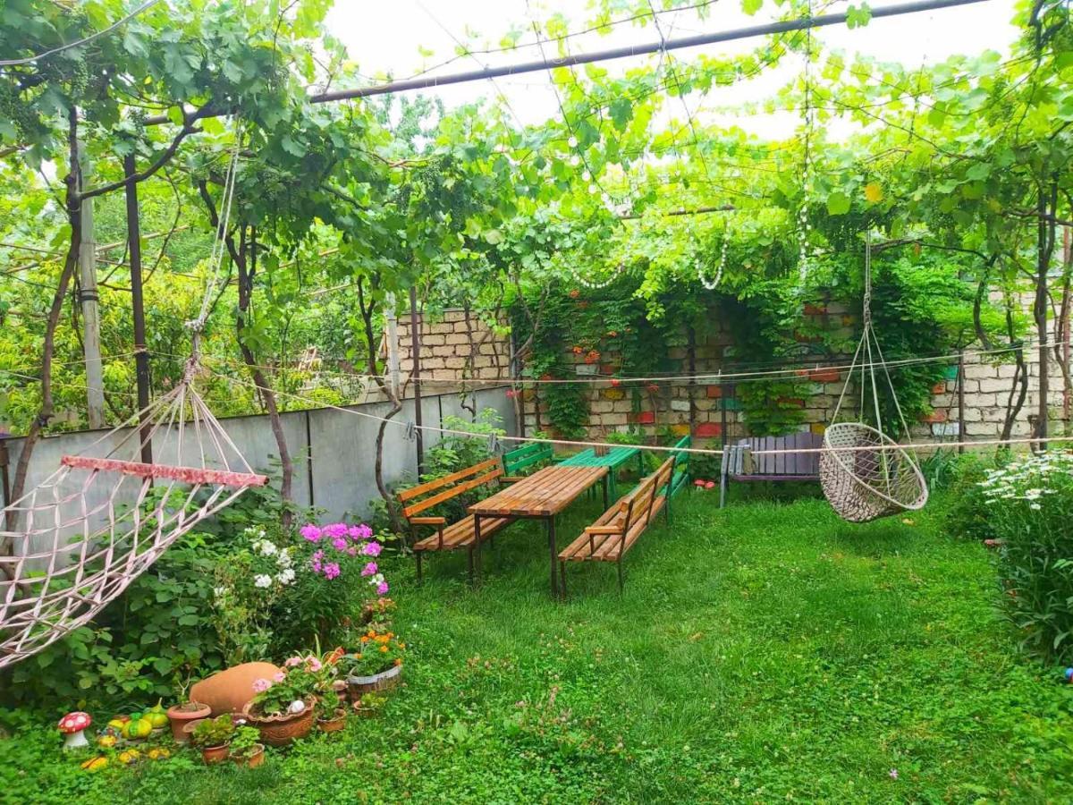 Nitsa Guest House Gori Luaran gambar