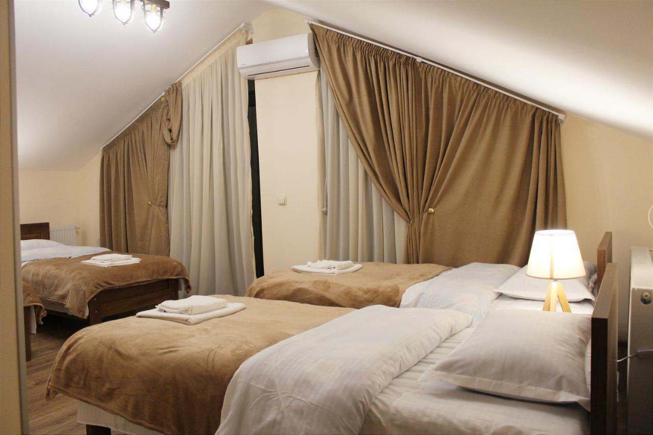 Nitsa Guest House Gori Luaran gambar