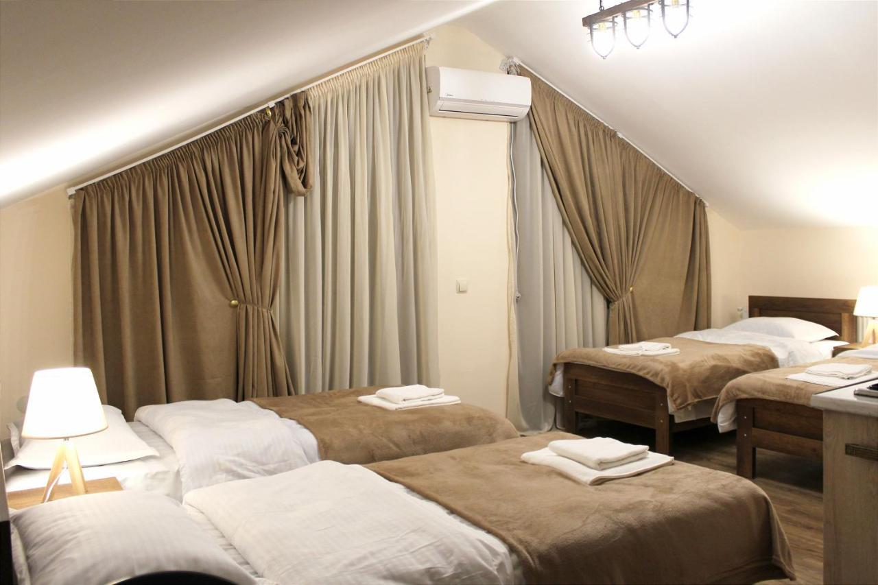 Nitsa Guest House Gori Luaran gambar