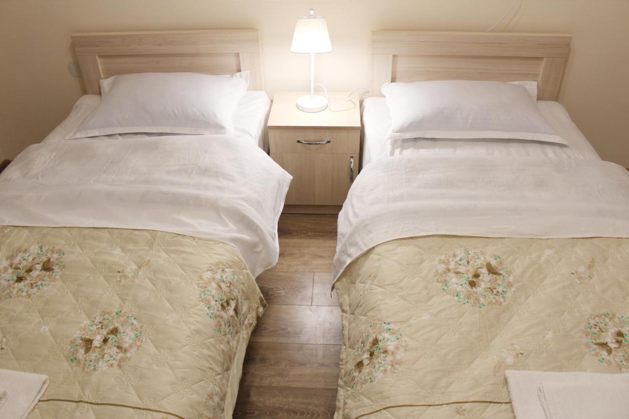 Nitsa Guest House Gori Luaran gambar