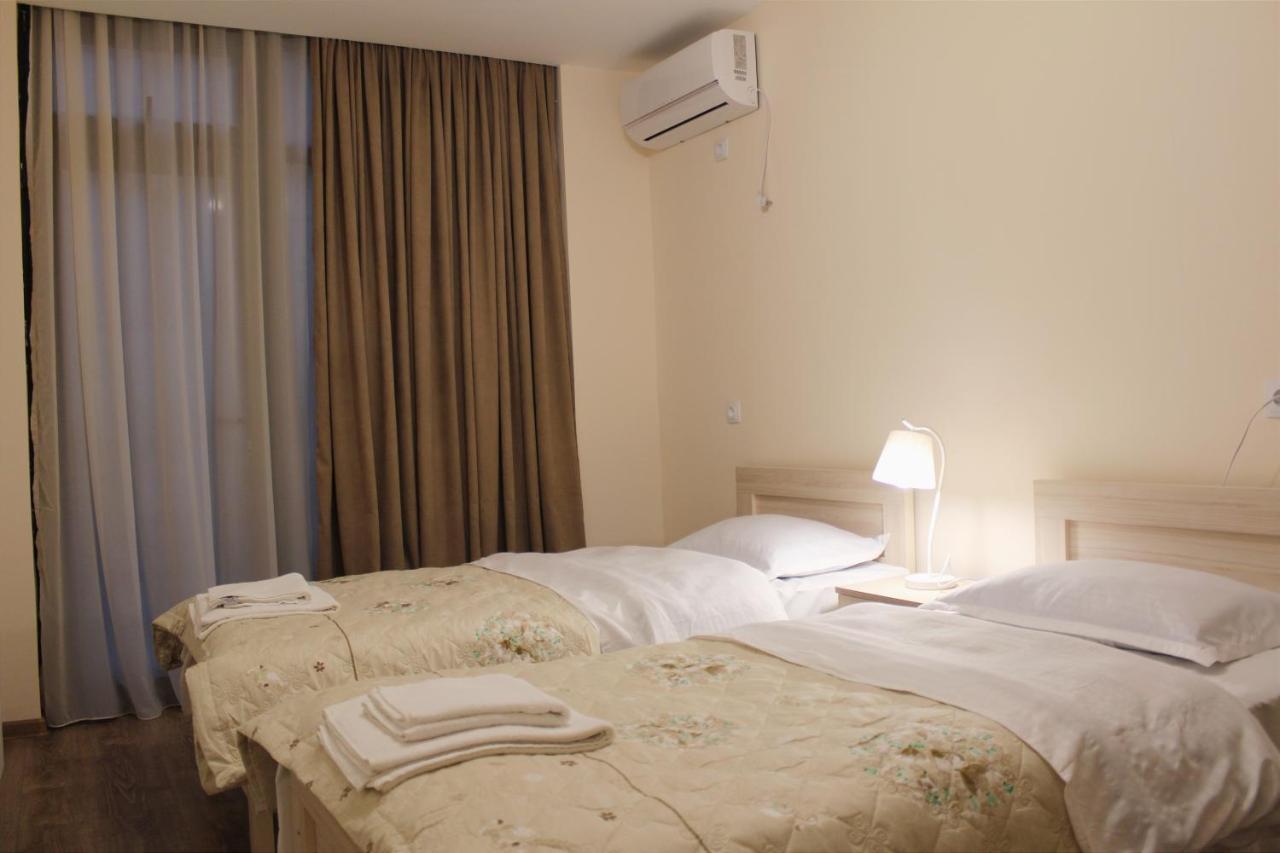 Nitsa Guest House Gori Luaran gambar