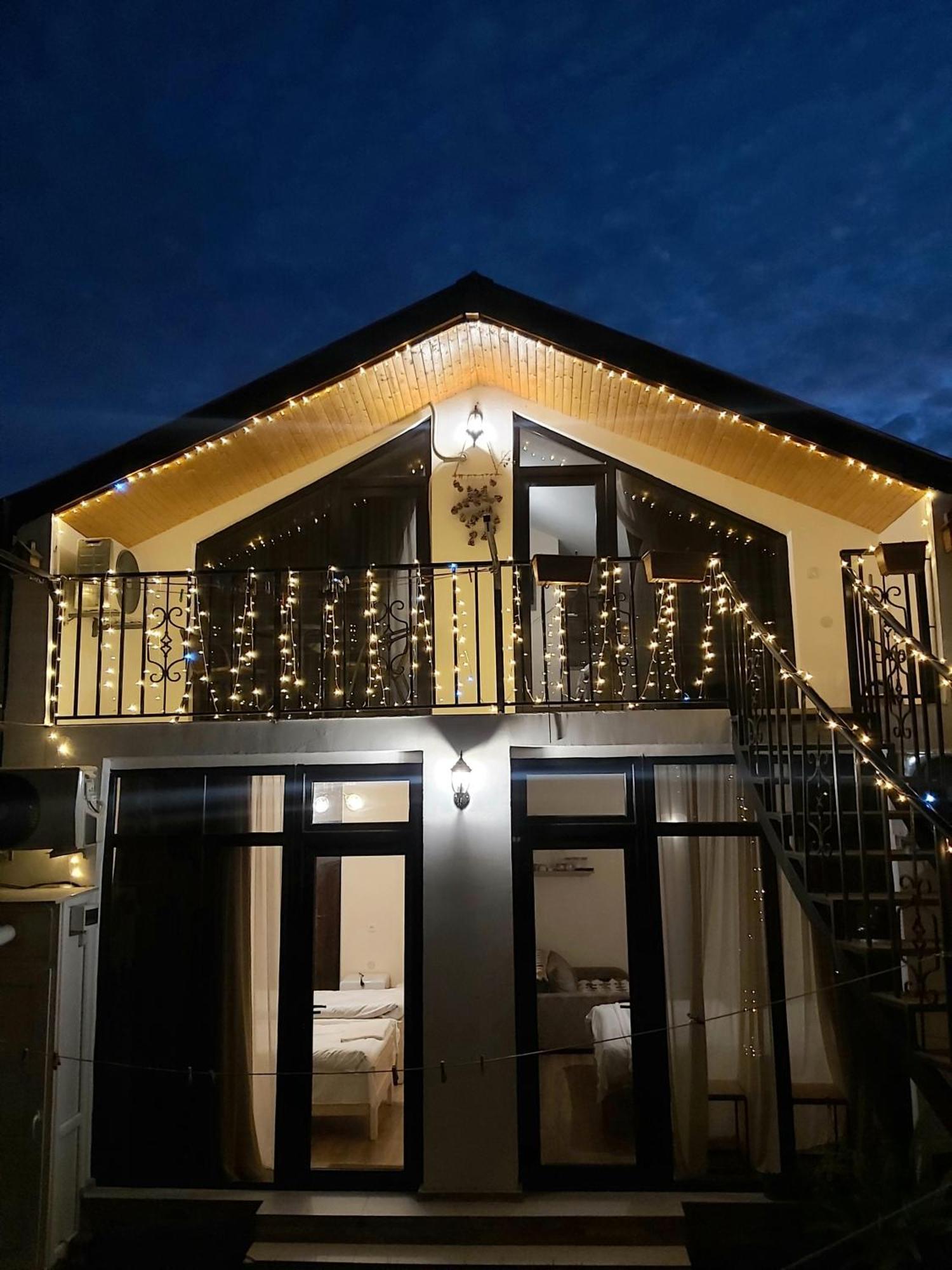 Nitsa Guest House Gori Luaran gambar